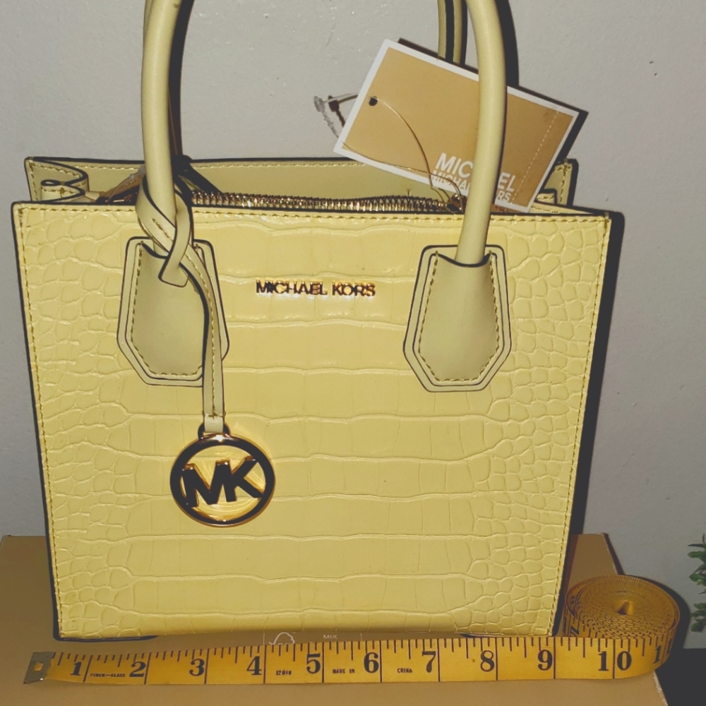 Michael Kors Crocodile Embossed - Picture 3 of 9